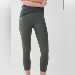Lululemon athletica | Zone In leggings | Size 8